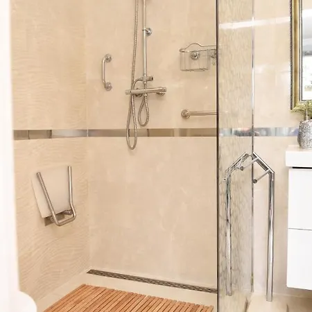 Kalifornia 公寓 米兹多洛杰